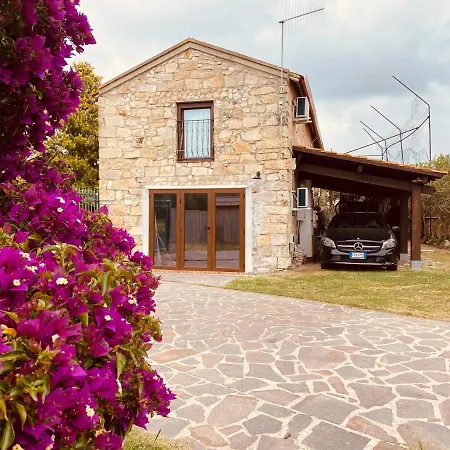 Casa Di Pietra *