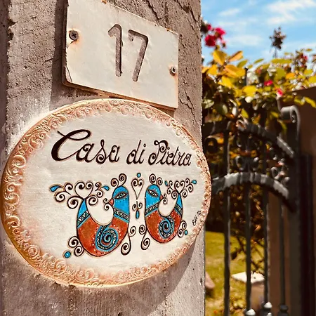 Casa Di Pietra * San Giovanni Suergiu